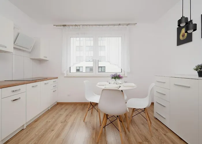 Comfy Legnicka By Renters アパート ヴロツワフ